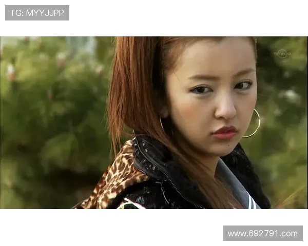 《真假学园2》：穿越时空的次元壁，樱咲女子高中的爱恨情仇再续前缘